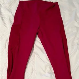 Maroon powerhold fabletics capris (sheer sides) w pockets new without tags$45